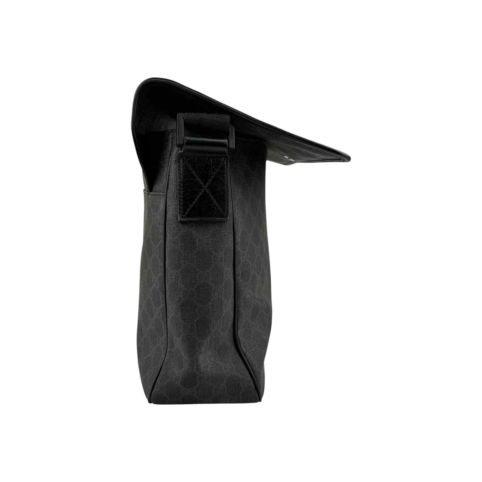 Gucci Black GG Imprime Messenger Bag