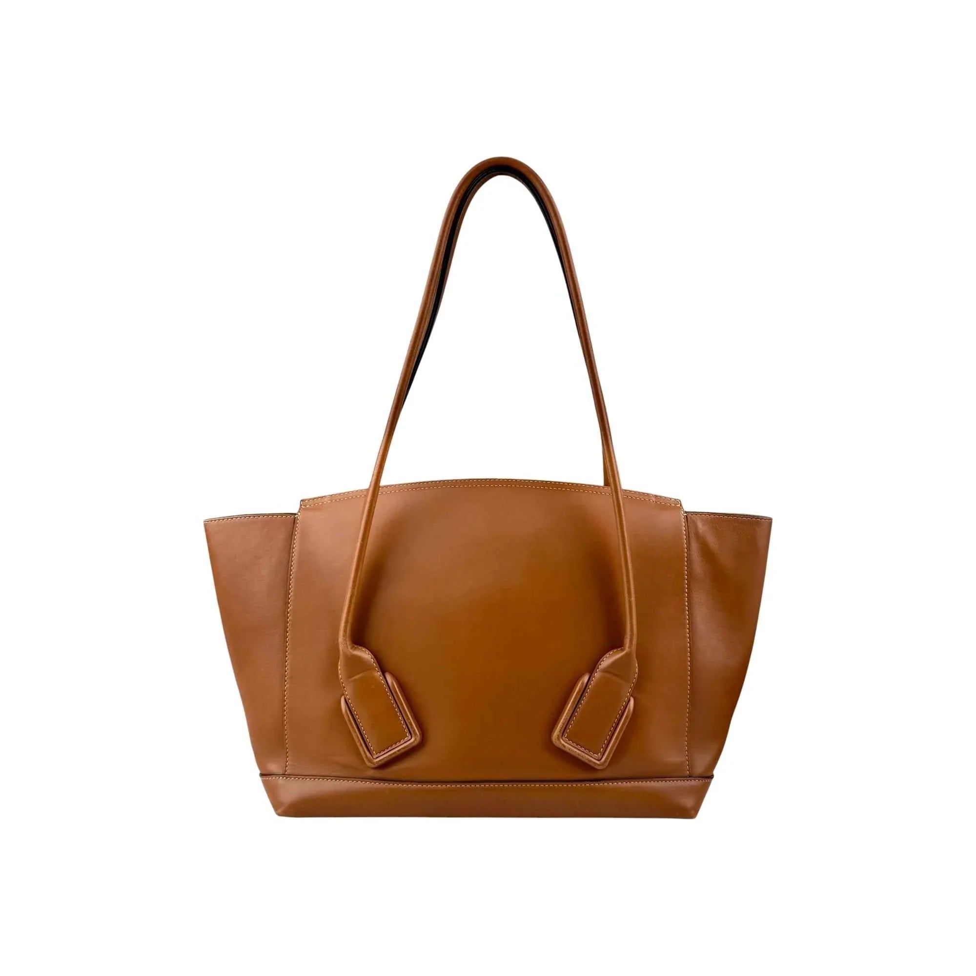 Bottega Veneta Medium Grained Calfskin The Arco tote bag