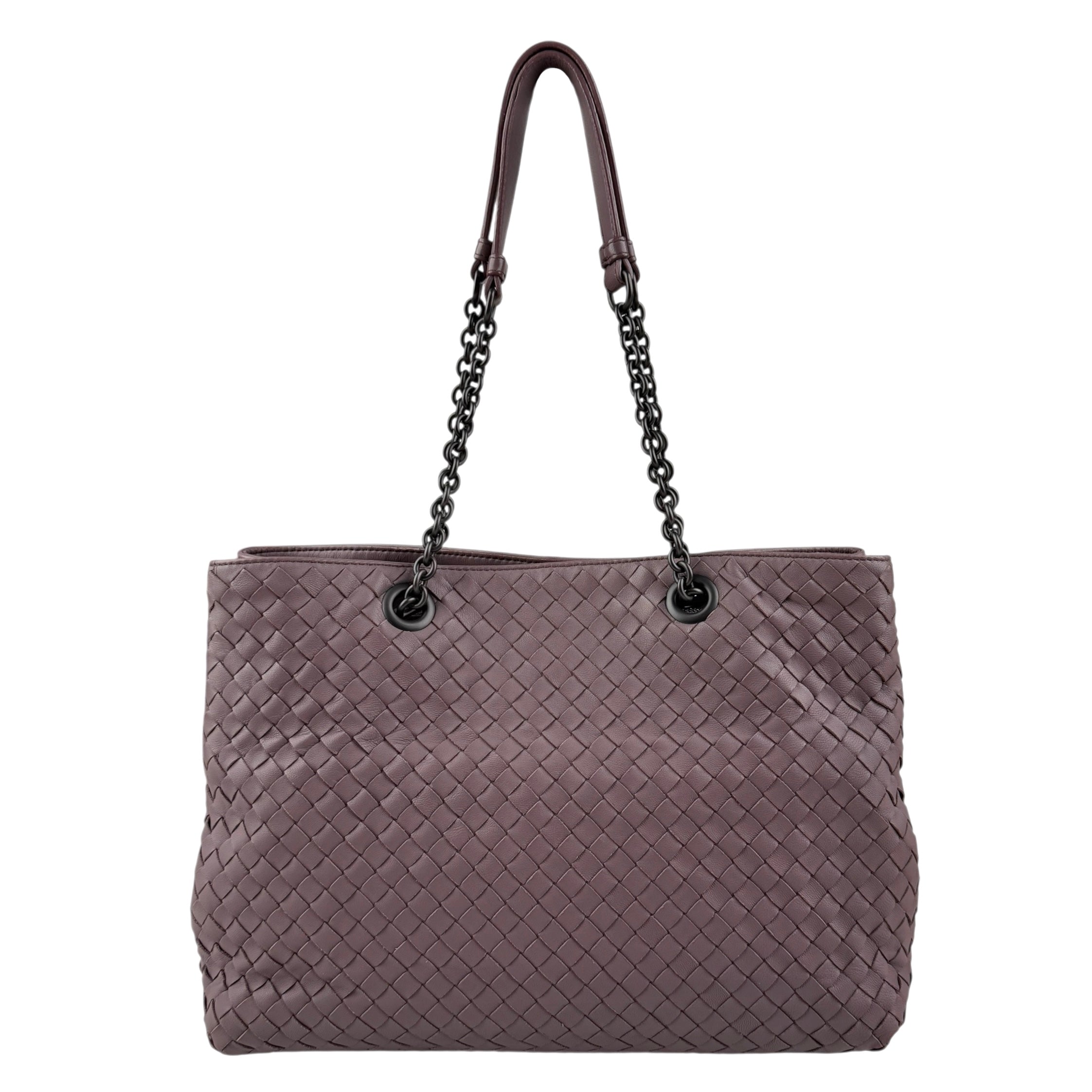 bottega veneta lilac intrecciato leather double chain tote front