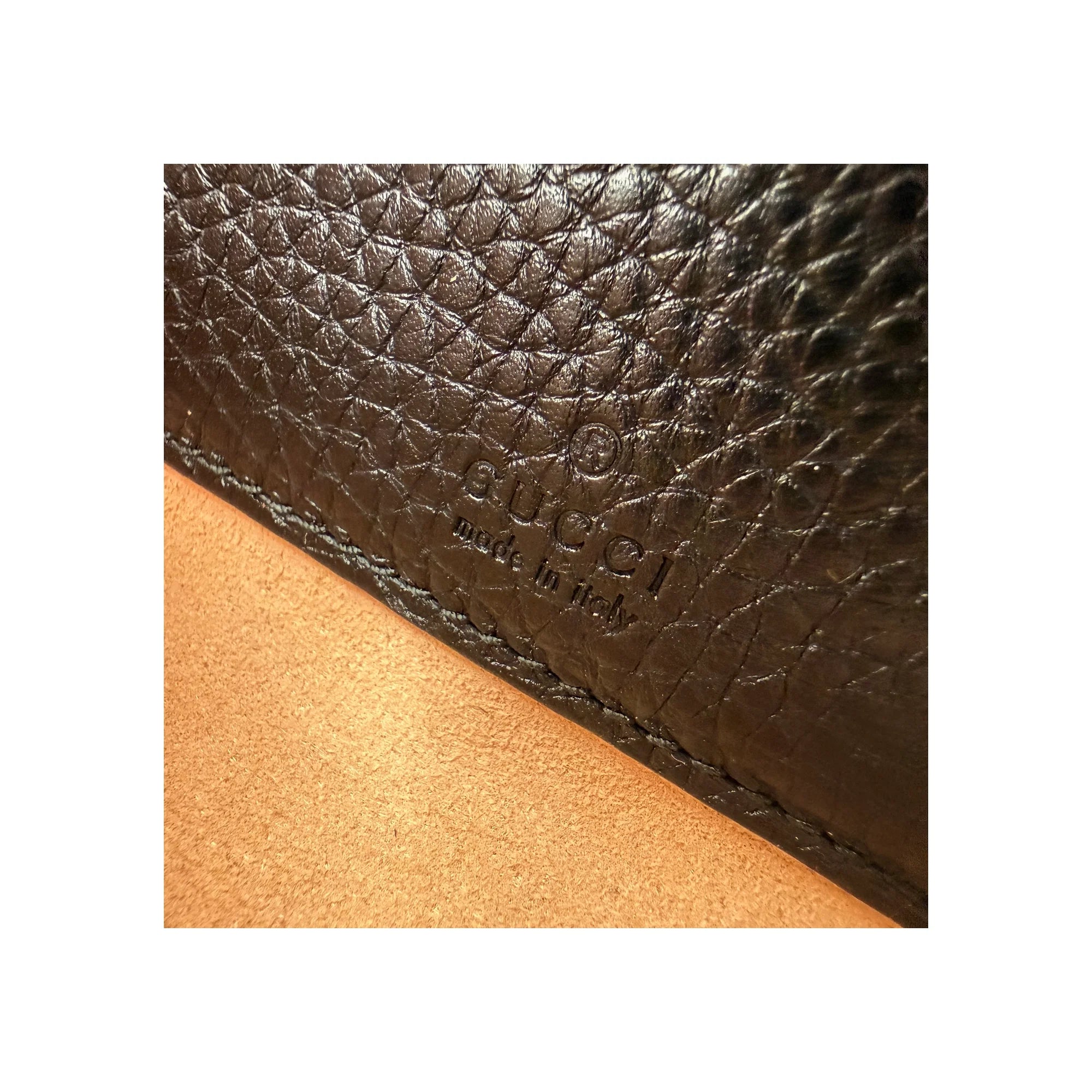 Gucci Black Leather Blind for Love Flap Crossbody Bag