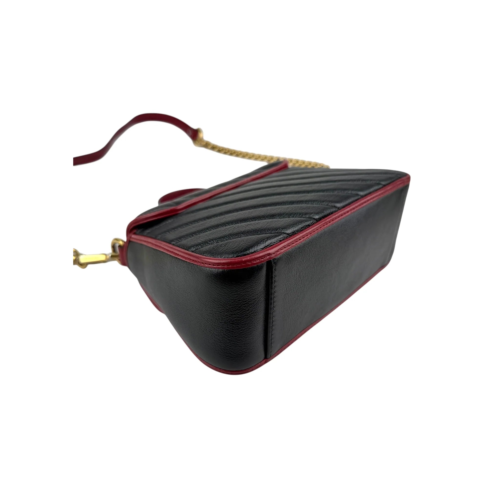 Gucci Black/Red Quilted Leather Marmont Mini Torchon Top Handle Crossbody Bag