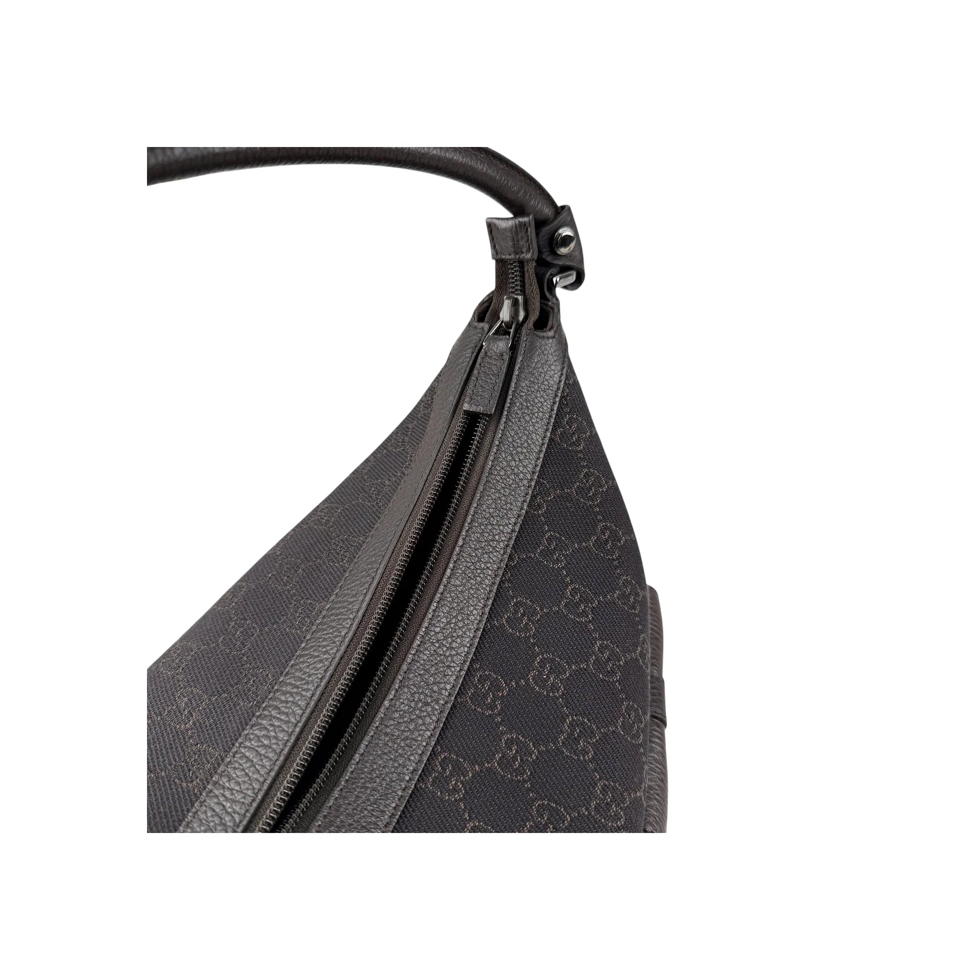 Gucci GG Canvas Brown Shoulder Bag Leather Cloth