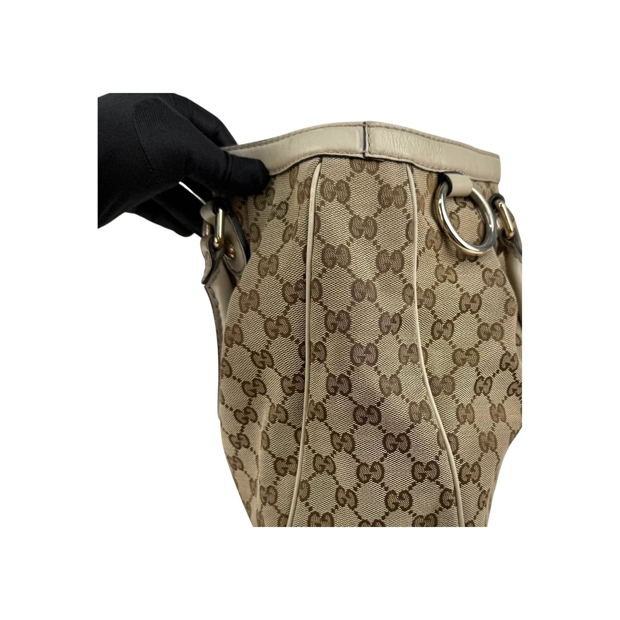Gucci Sukey Beige Cloth Handbag