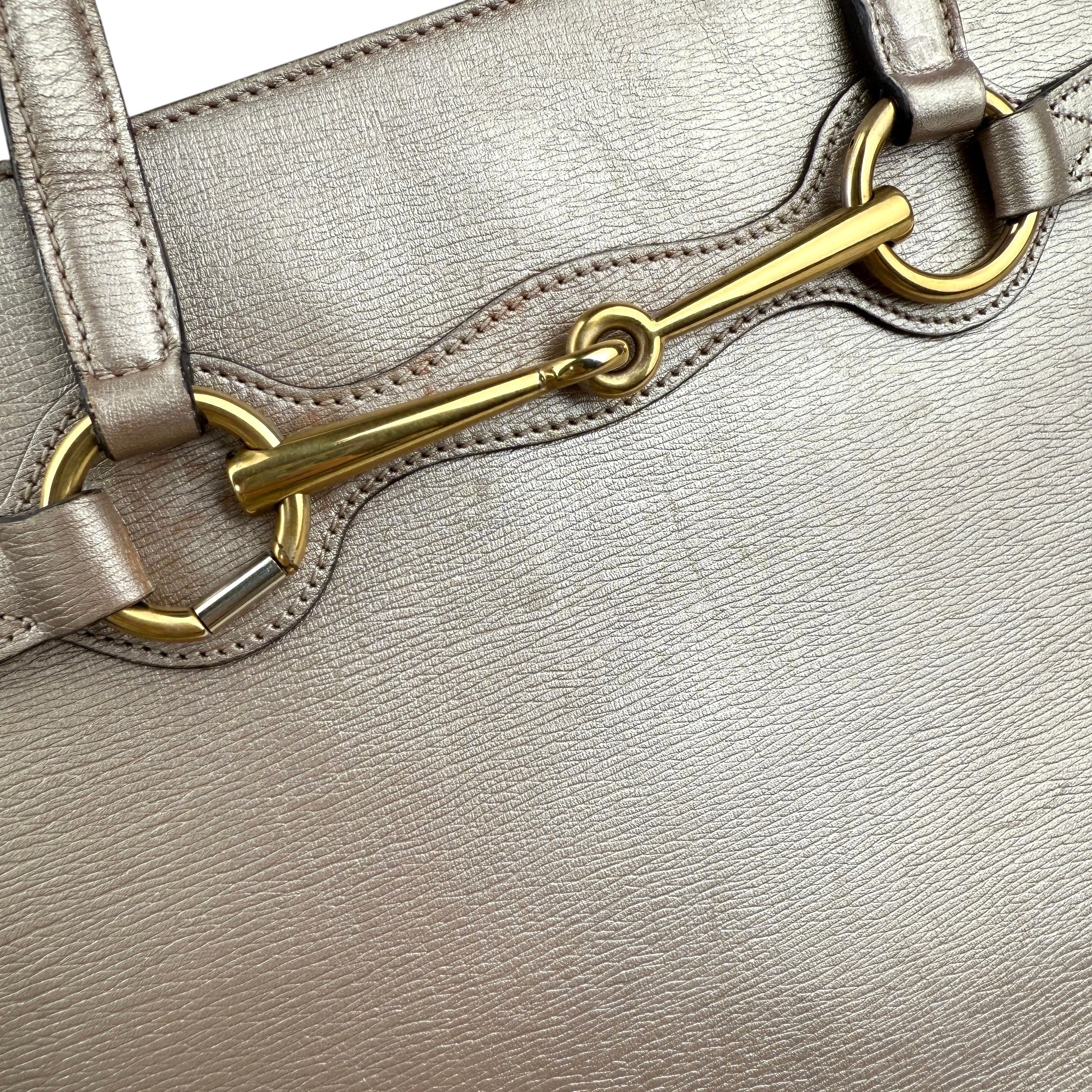 gucci rose gold leather medium bright bit tote hardware detail